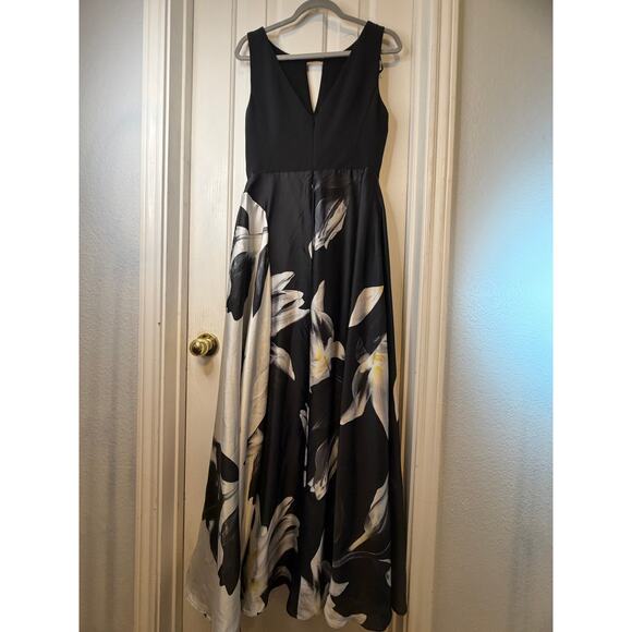 Coast Black and White Fabian Print Maxi Dress - US Size 12 - Picture 6 of 16